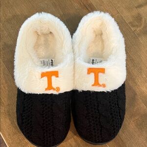 Women’s Tennessee slippers